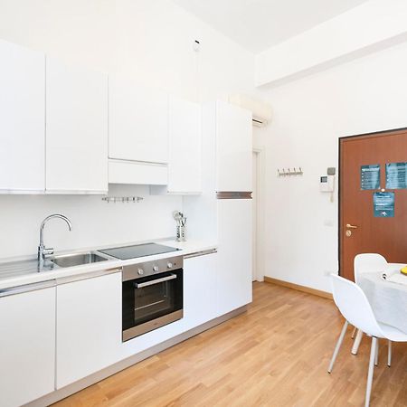 Magic Flat In Duomo By Easylife Apartment Milan Bagian luar foto