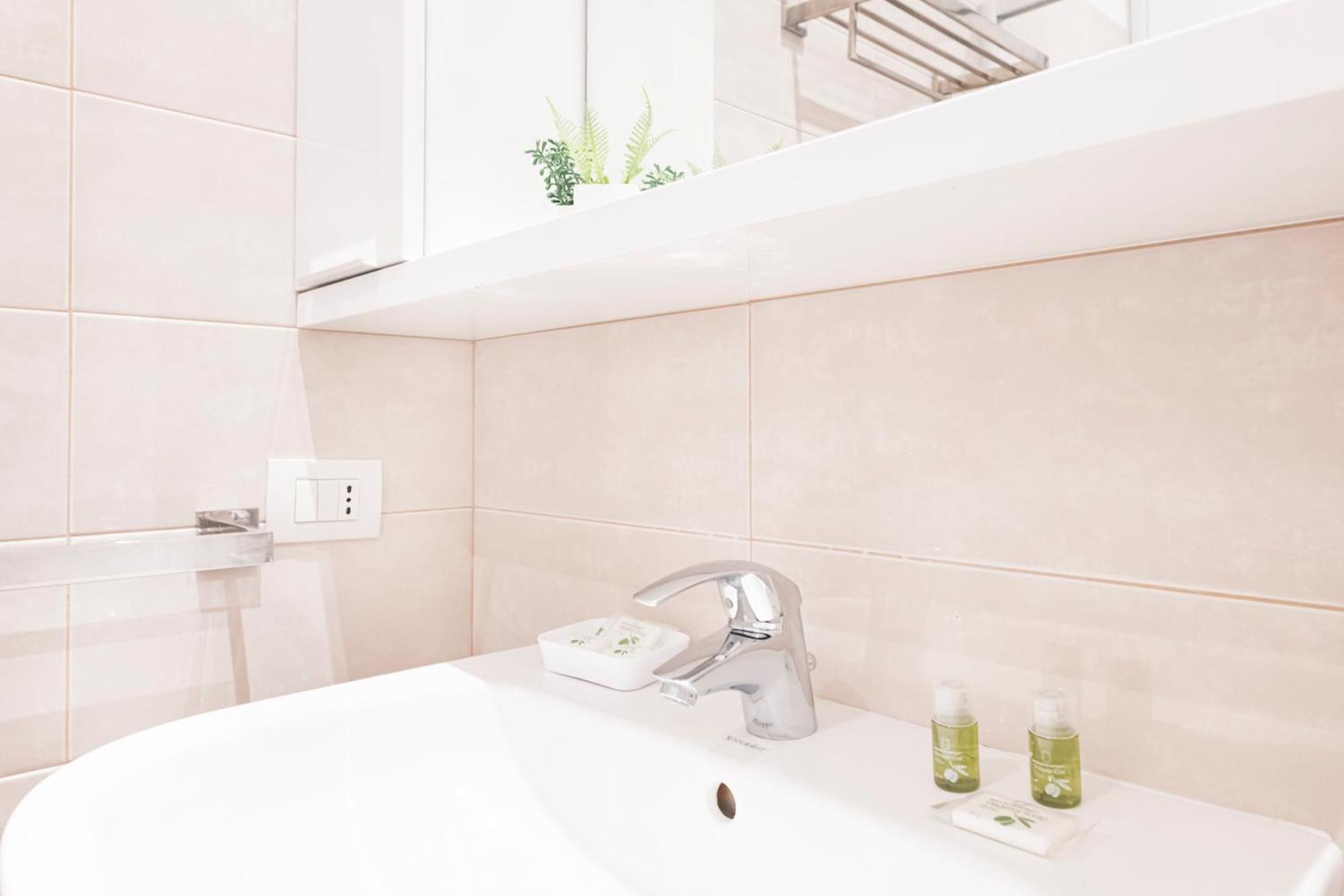 Magic Flat In Duomo By Easylife Apartment Milan Bagian luar foto